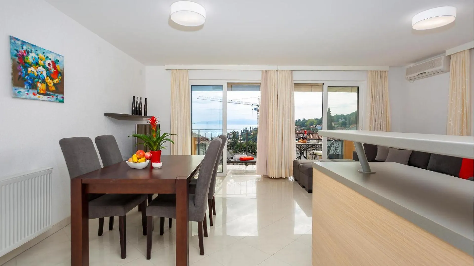 Gorgeous Apartment In Icici With Wifi